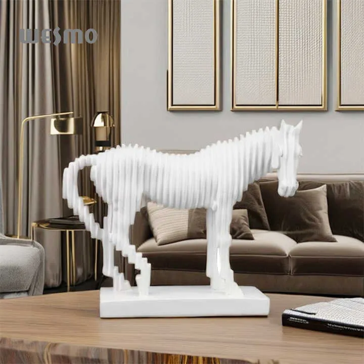 منحوتات منزلية مصنوعة يدويًا من الراتنج - Handmade Resin Home Sculptures Horse